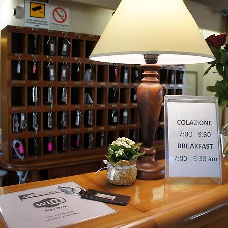 Hotel Albatros Calenzano Eksteriør bilde